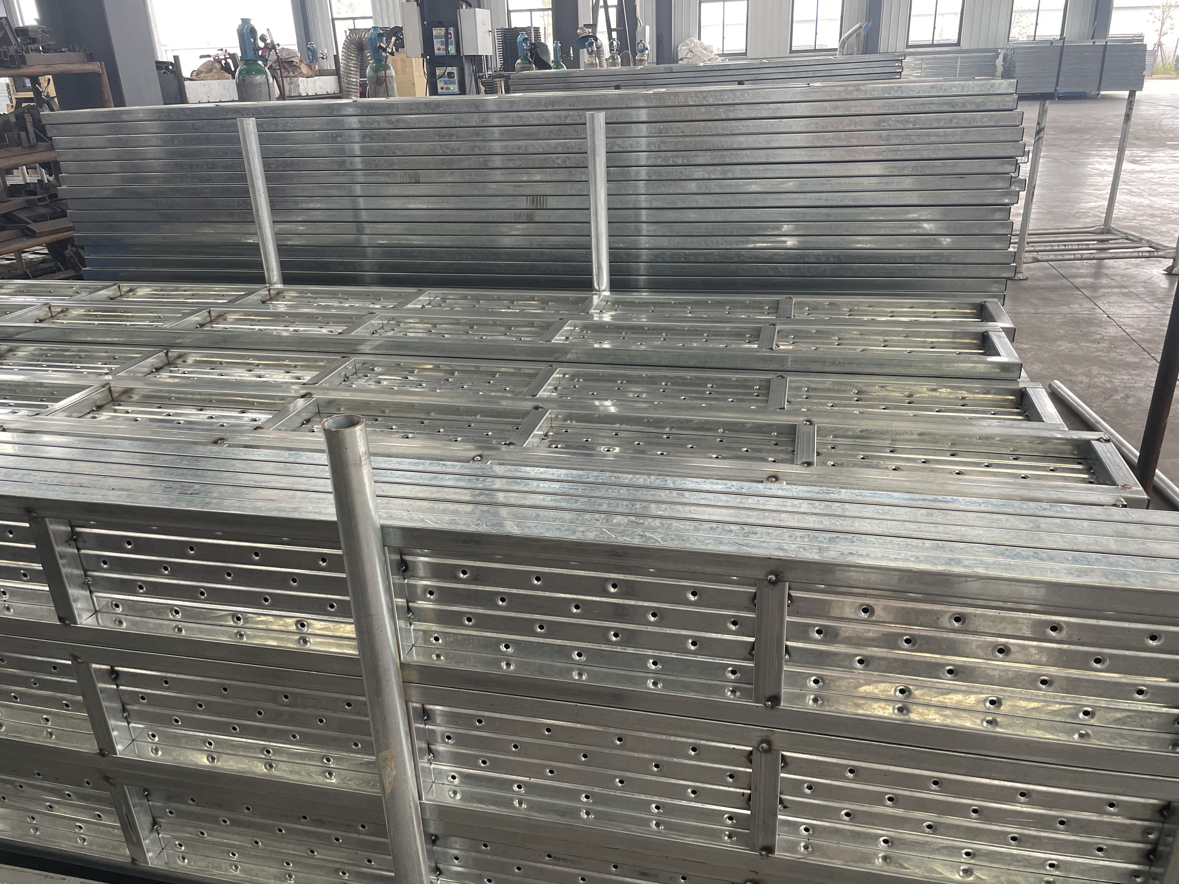 scaffolding steel plank 스캐 폴딩 스틸 판자