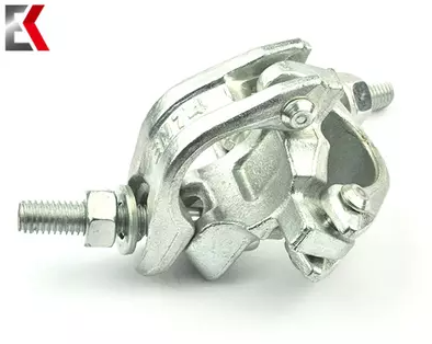 스캐 폴딩 커플러