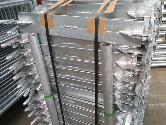 Kwikstage 스캐 폴딩 트랜섬