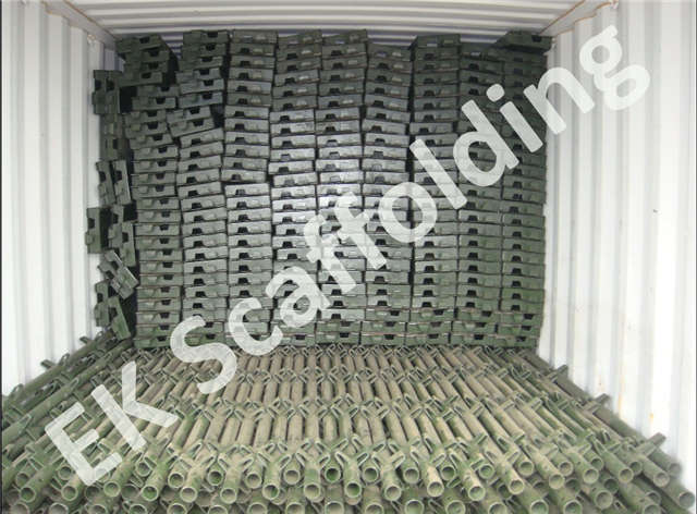 Kwikstage Loading 01