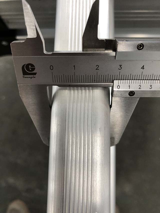 알루미늄 스캐 폴딩 사다리 