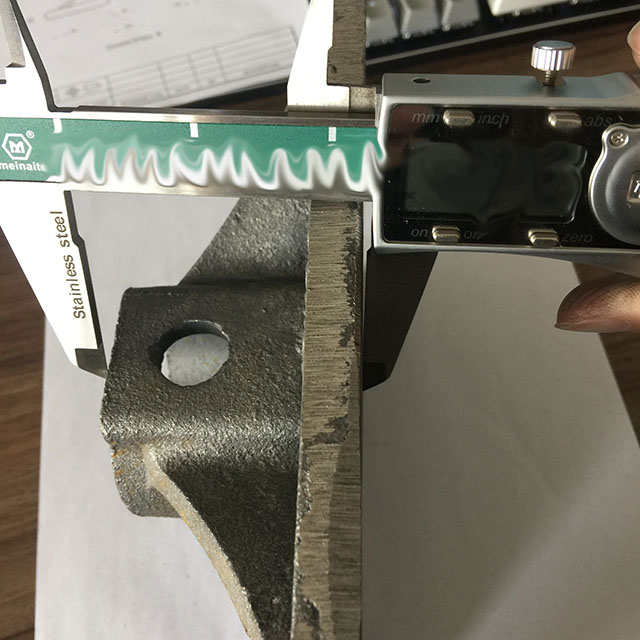 베이스 플레이트 12