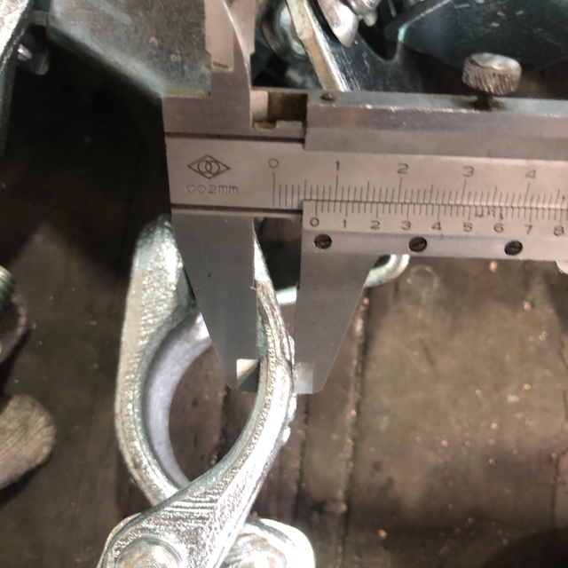 보드 유지 커플러