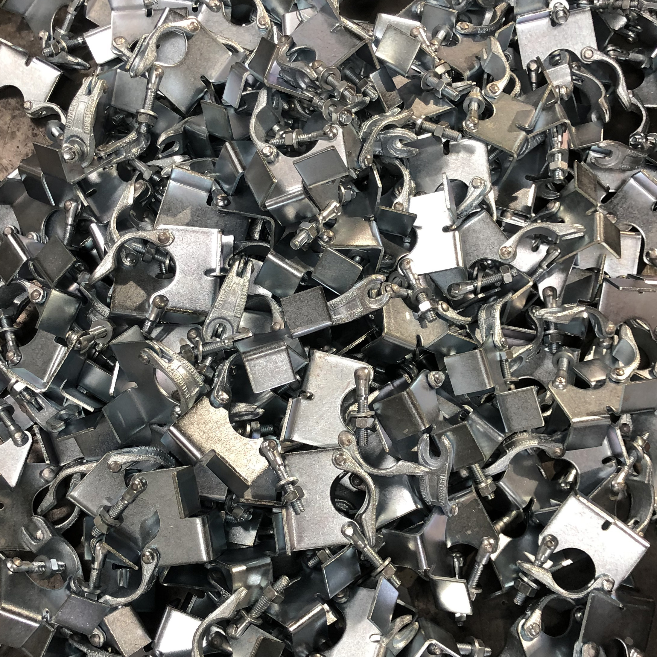 단조 보드 유지 커플러