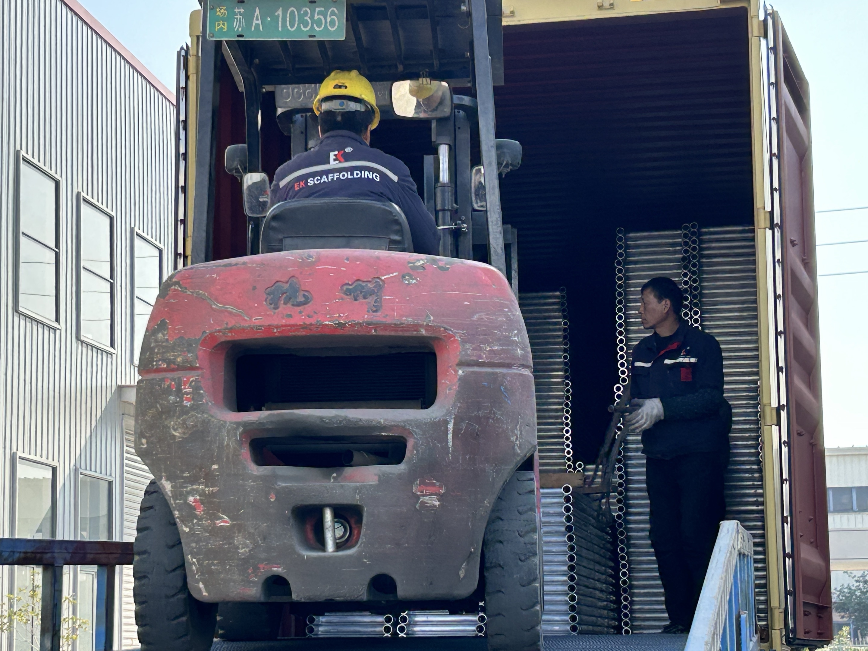 비계 래티스 빔 배송 