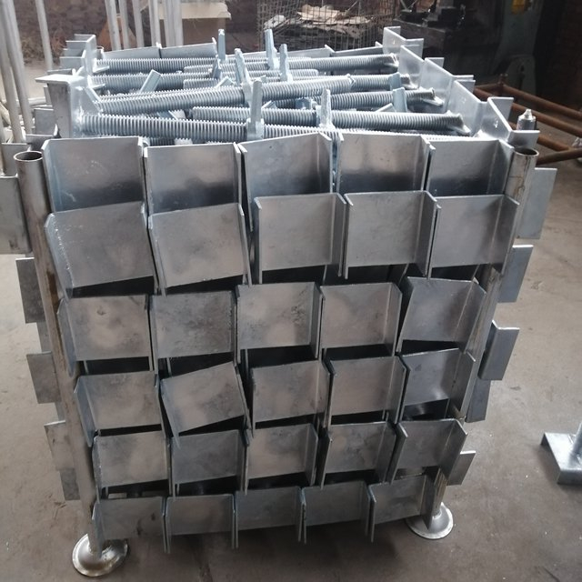 시공을위한 스캐 폴딩 U 헤드 스크류베이스 잭