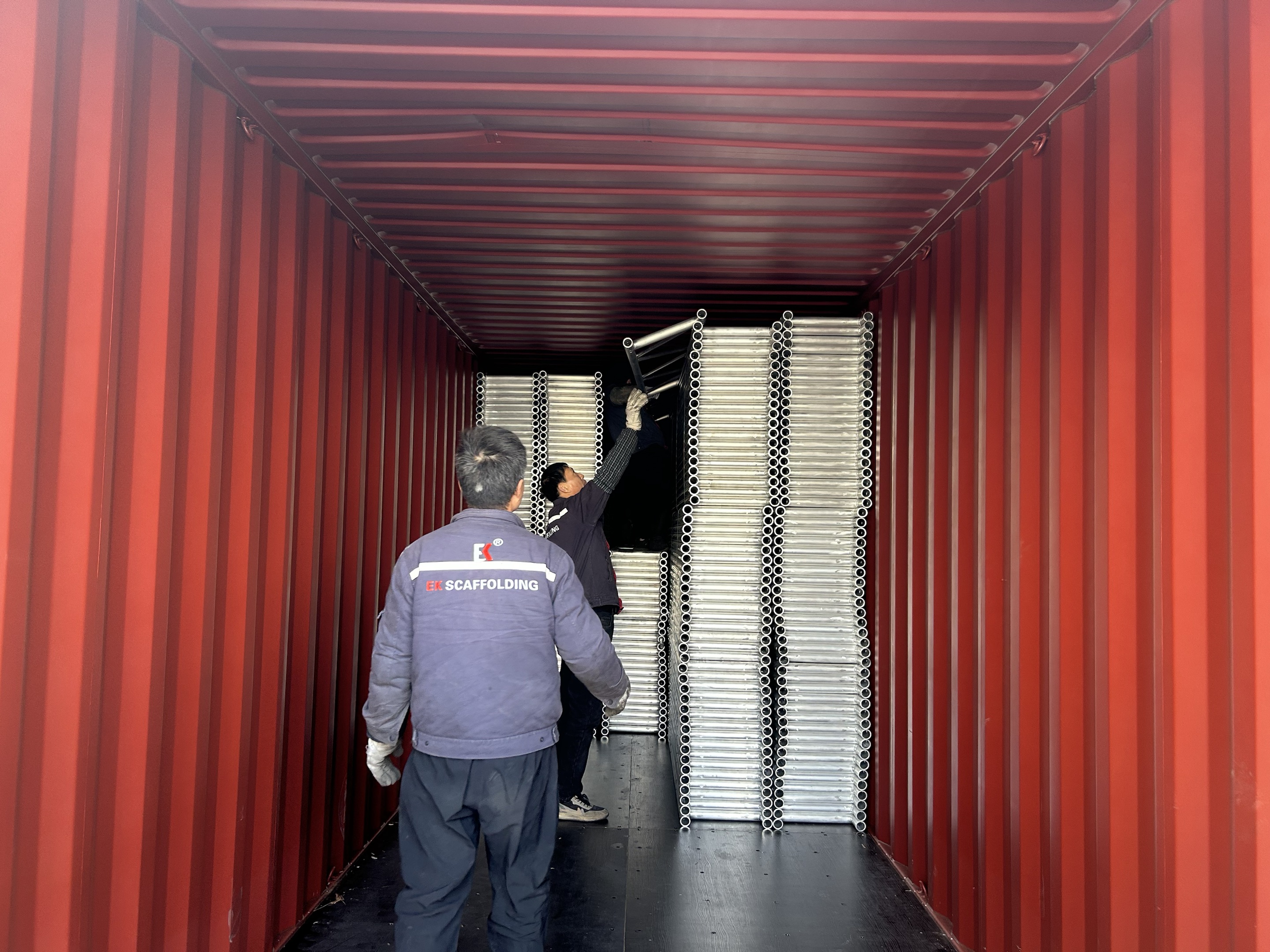 알루미늄 빔 로딩 