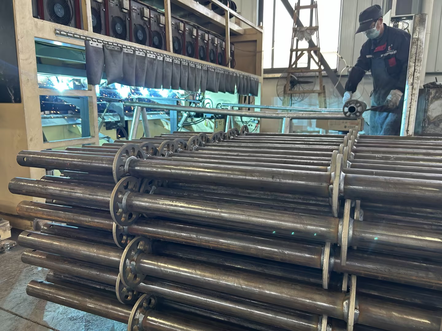 FD0AC32F-5075-40B3-BB40-9AC5861671EF