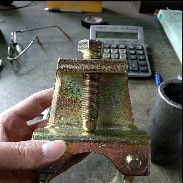 프레스 대들보 커플러 1