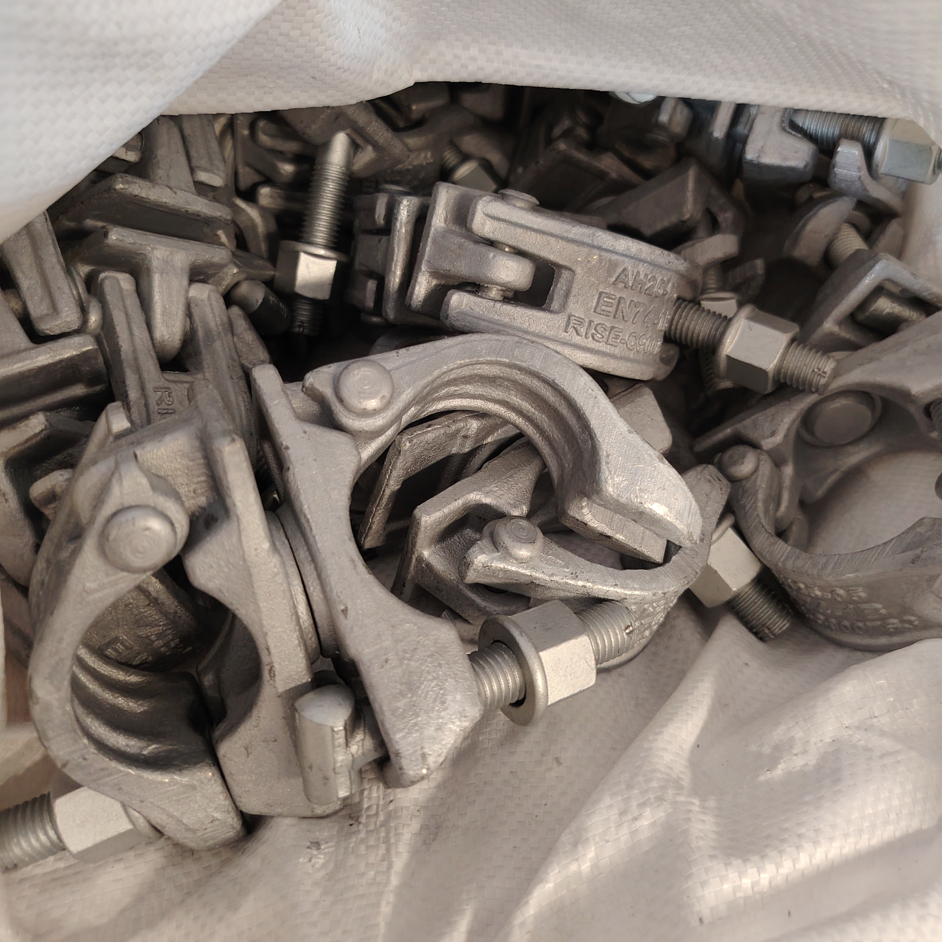 스위블 커플러 KV 49 X 49 특수형 비계 클램프