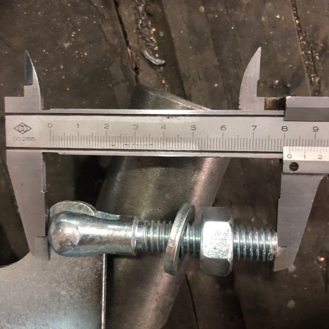 보드 유지 커플러