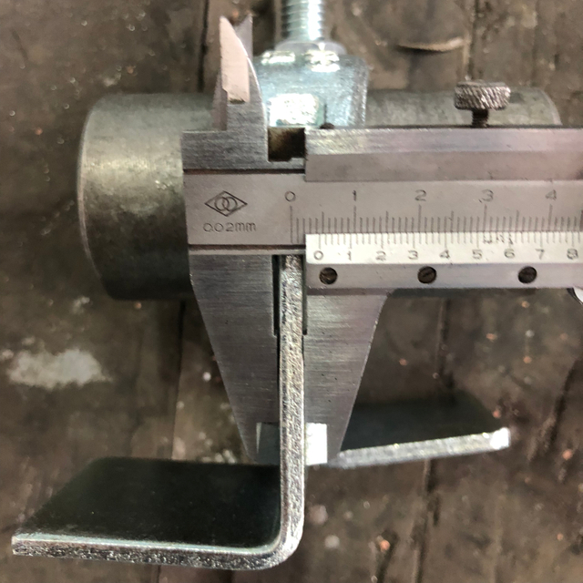 보드 유지 커플러