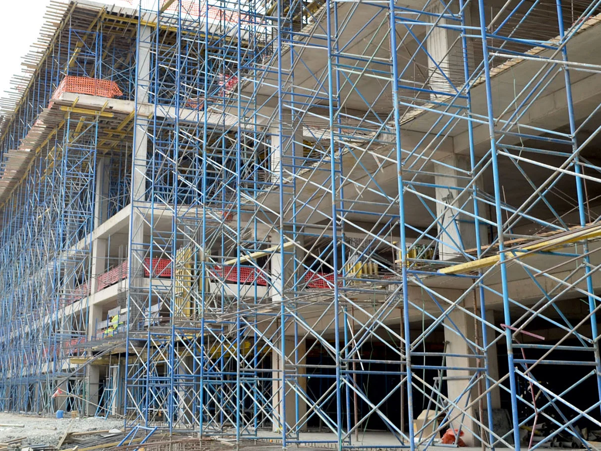 프레임 스캐 폴딩 시스템