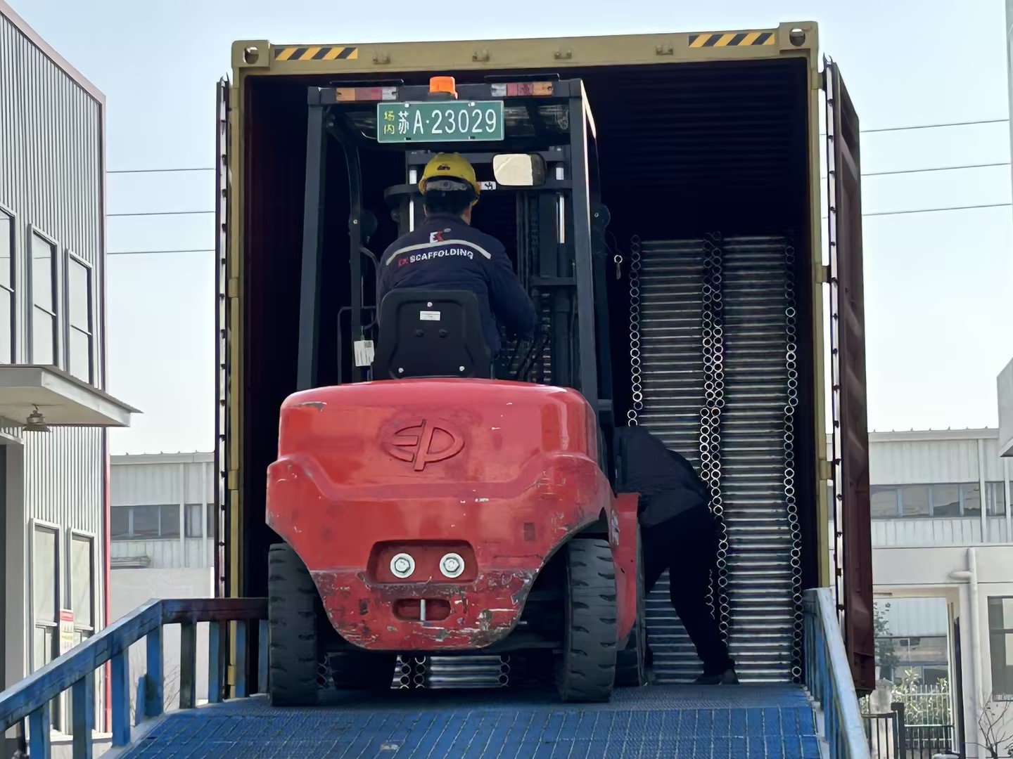 비계 래티스 빔 배송 