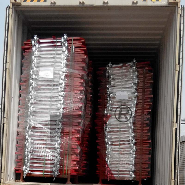 스캐 폴딩 게이트와 트랩 하중