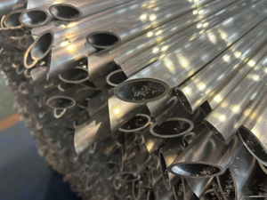 알루미늄 빔 구성 요소