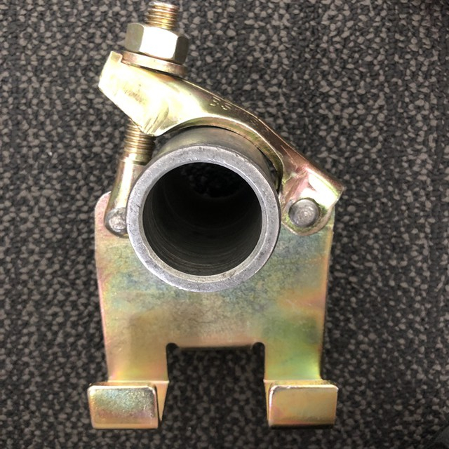 EN74 BS1139 프레스 스캐 폴딩 아연 도금 사다리 커플러