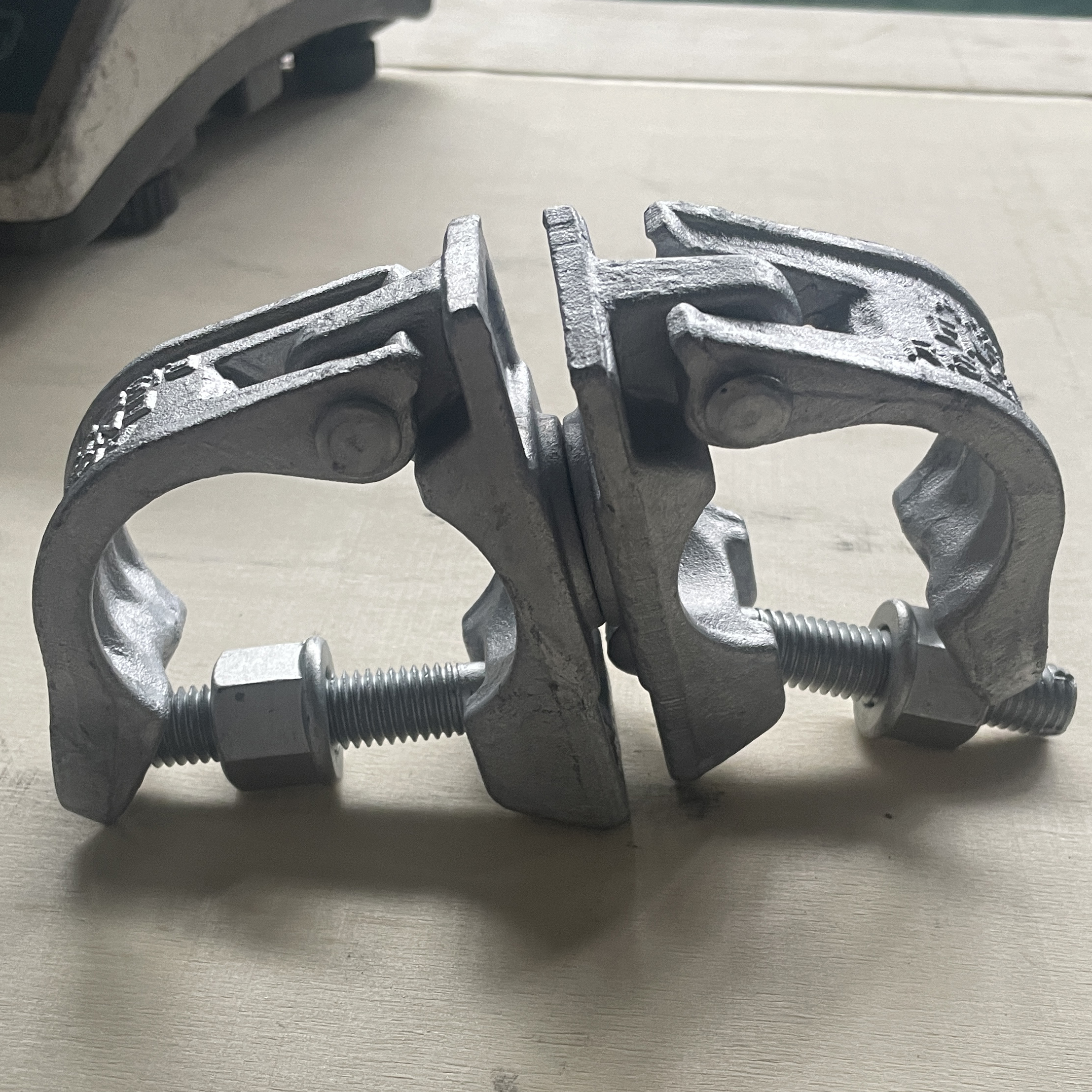 스위블 커플러 KV 49 X 49 특수형 비계 클램프