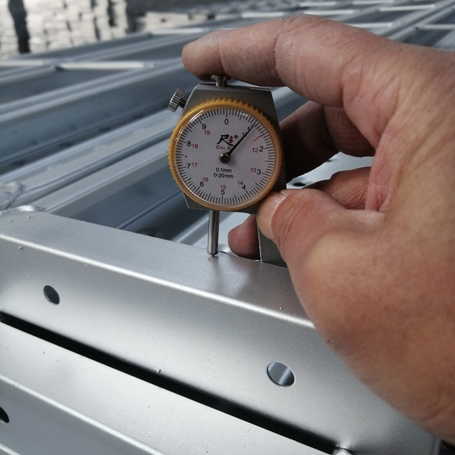 건설을위한 1.0mm 두께 아연 도금 스캐 폴딩 보드 보드