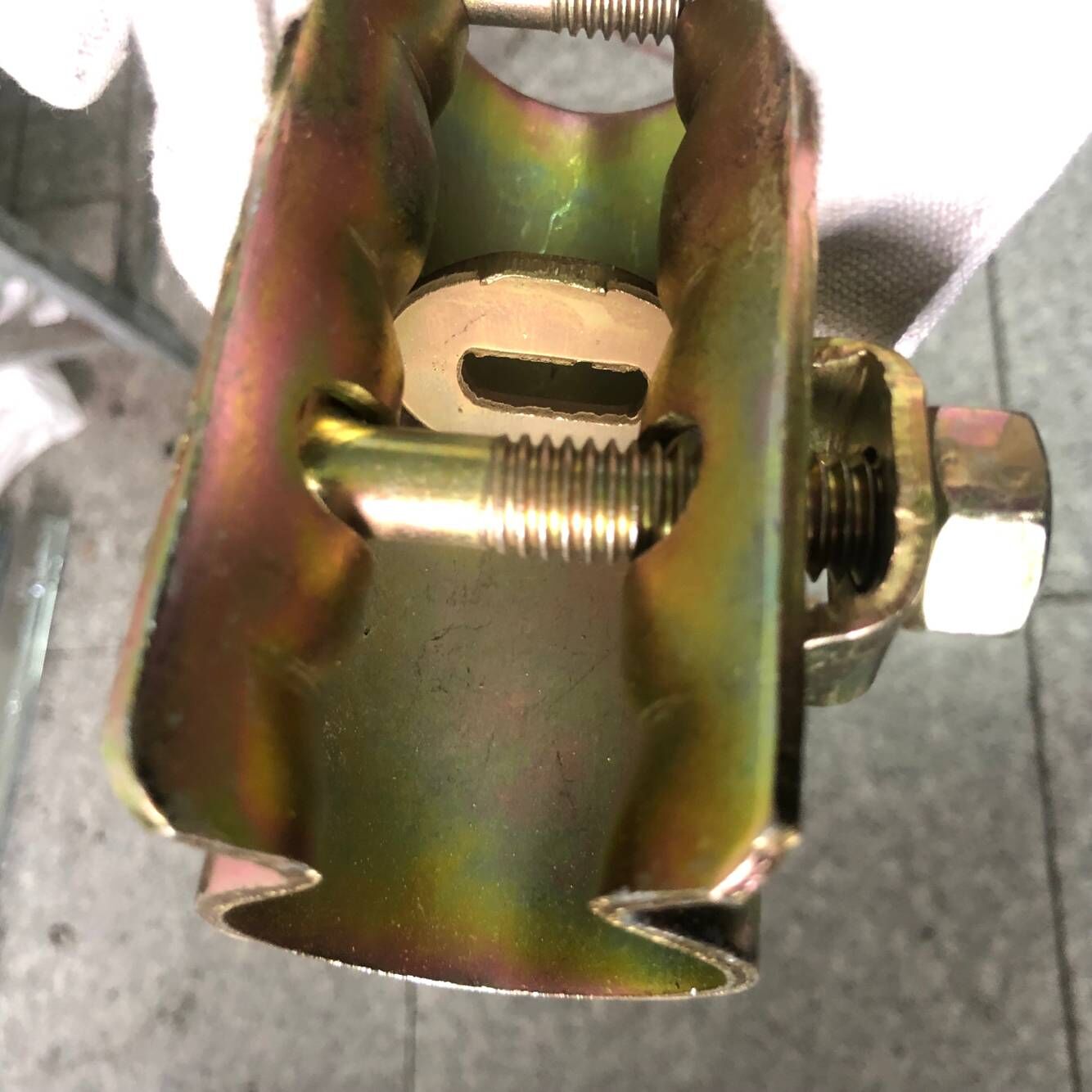 눌린 슬리브 커플러