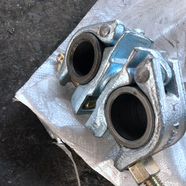 단조 스캐 폴딩 아연 도금 독일 스위블 커플러