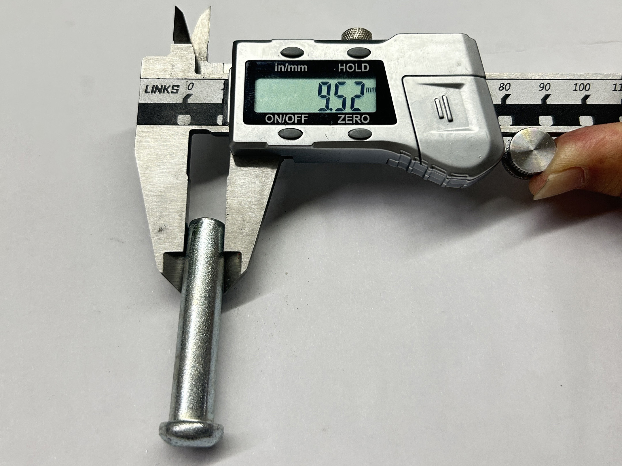 비계 커플러 리벳 크기 