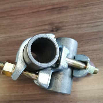 직각 커플러 스캐 폴딩