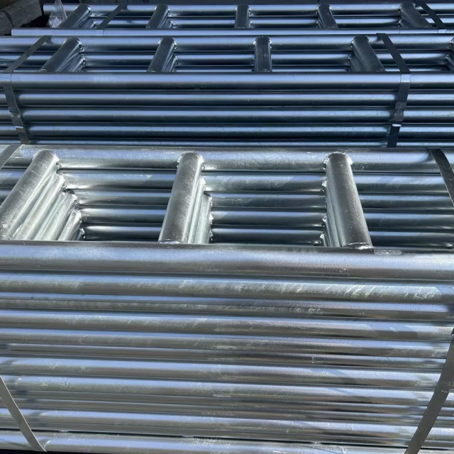 강철 사다리 빔