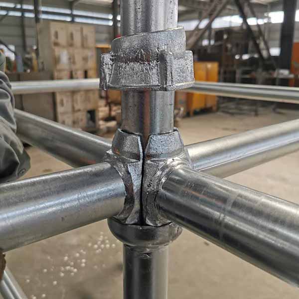 Cuplock 스캐 폴딩 설치 단계