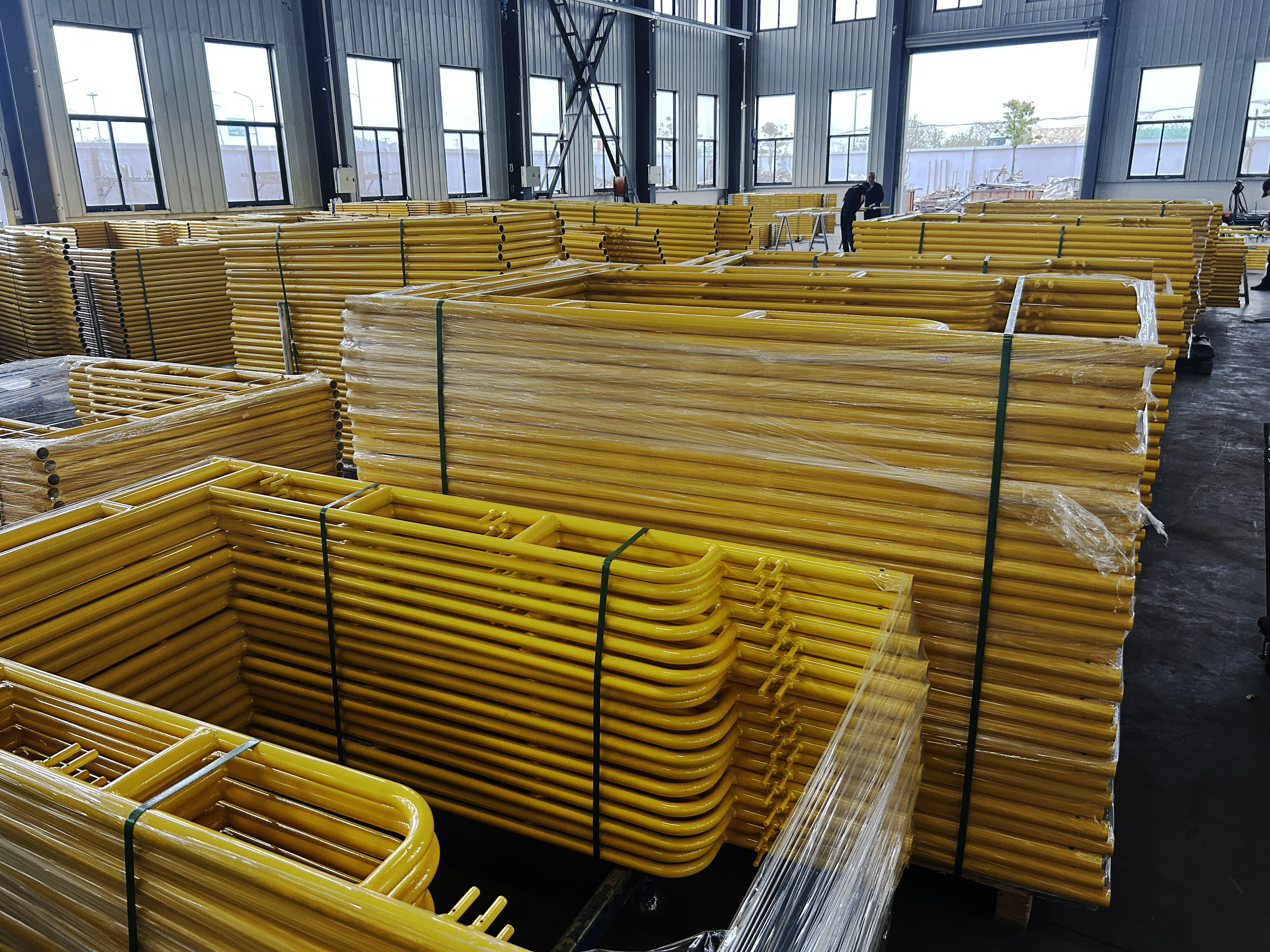 프레임을 통해 파우더 코팅 보행