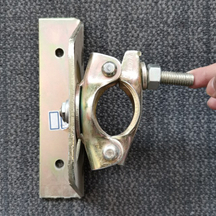 BS1139 프레스 스캐 폴딩 전기 아연 도금 계단 트레드 커플러